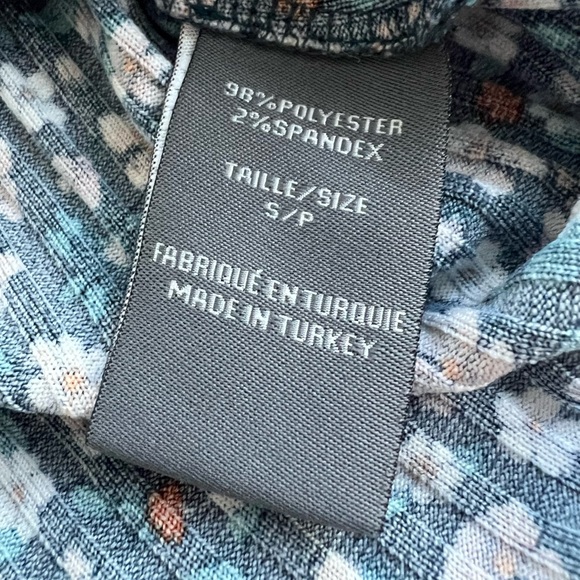 Suzy Shier Floral Top Size S - Picture 8 of 8